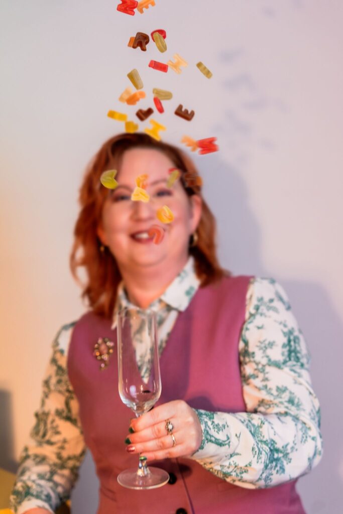 Ervaren journalist Timna Rauch trainer docent